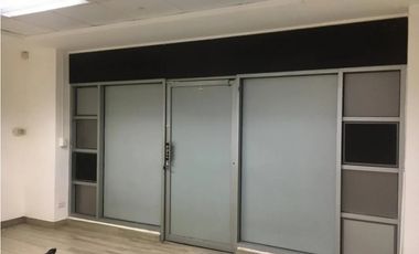 ALQUILER DE OFICINA O LOCAL COMERCIAL EN VIA VENETO 116 mts