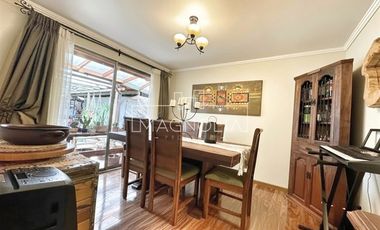 Casa en venta en Adobes, Machalí