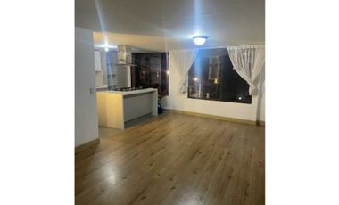 Apartamento de 100 m2 remodelado con 3 alcobas Santa Barbara Bogotá