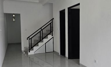 rumah 2 lantai baru di Kencana Loka BSD City dekat dengan Stasiun Rawabuntu dan EXIT Tol