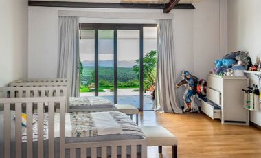 CASA PREMIUM EN ALQUILER LOS ZARZOS SAN LORENZO
