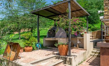 CASA PREMIUM EN ALQUILER LOS ZARZOS SAN LORENZO