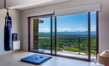 CASA PREMIUM EN ALQUILER LOS ZARZOS SAN LORENZO