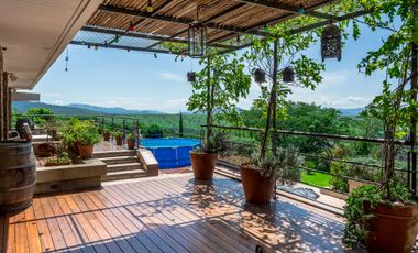 CASA PREMIUM EN ALQUILER LOS ZARZOS SAN LORENZO