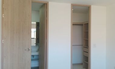 apartamento en arriendo/venta en barro blanco. Cod A5639