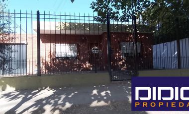 Casa en  venta Barrio Corimayo Burzaco- 4 ambientes con pileta-SE ESCUCHAN PROPUESTAS!!!
