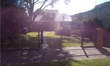 Chalet en Parque Luro