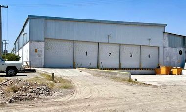 Se rentan bodegas en Saltillo 400 esq. con Ramon mendez, Aviación, Torreón