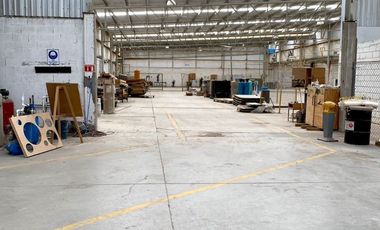 Se rentan bodegas en Saltillo 400 esq. con Ramon mendez, Aviación, Torreón