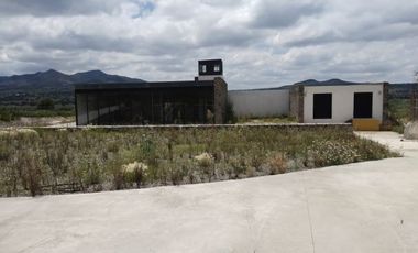 RENTA DE PLANTA CON 700 MTS. EN ZEMPOALA CON NORMATIVA ALIMENTARIA