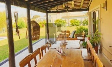 Nuevo Quilmes Unica Casa 2 Lotes al Canal
