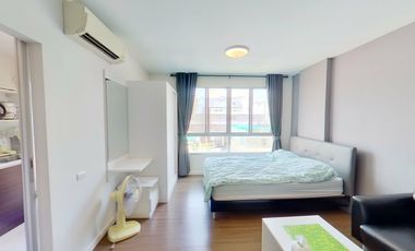 1 Bedroom Condo for sale at Baan Koo Kiang