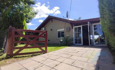 Casa con pileta - Barrio cerrado Altos de Matheu Escobar