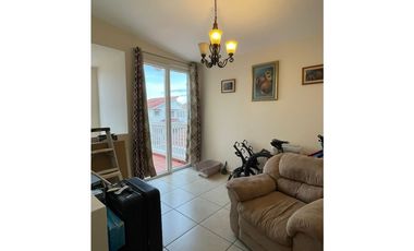 SE ALQUILA CASA BRISAS HEIGHT BRISAS DEL GOLF AMUEBLADA