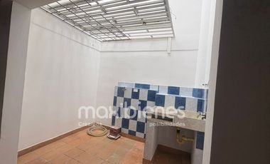 casa en arriendo en la ceja. Cod A67409