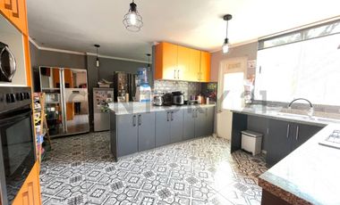 VENDO PRECIOSA CASA ESTILO MEDITARRÁNEO EN SANTA ELENA CHICUREO