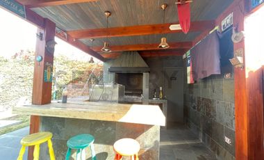 VENDO PRECIOSA CASA ESTILO MEDITARRÁNEO EN SANTA ELENA CHICUREO