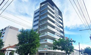 Cubis Zafiro |  Quilmes Centro  - Depto 3 AMB c/ Cochera - Edificio Semi Torre | Financiacion