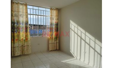 🏢 ✨Departamento En Venta Incluye Cochera 🚗✨ En La Urb. Los Sauces Frente A Parque 🌳⛲