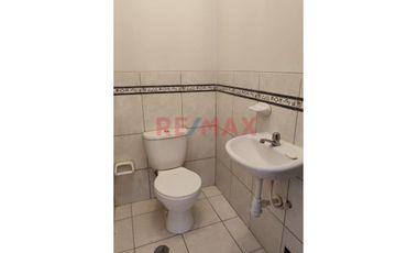 🏢 ✨Departamento En Venta Incluye Cochera 🚗✨ En La Urb. Los Sauces Frente A Parque 🌳⛲