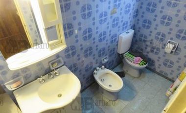 BARBARO VENDE CASA EN SAN ANDRES