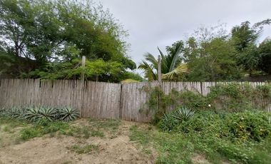 Terreno en venta en Puerto Lopez - Sin amoblar