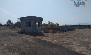 Terreno comercial en renta sobre libramiento junto a FAME manantiales $250,000