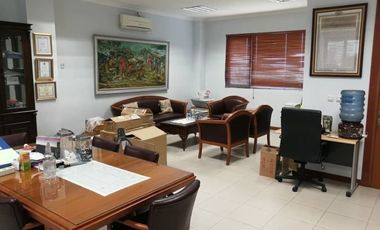 Gedung kantor siap pakai di ciputat raya jakarta selatan