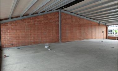BODEGA EN RENTA Y VENTA UBICADA EN LA AMERICA