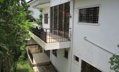 House and lot for sale in Consolacion, Cebu, Royale Cebu Estates Lot area: 305 sq.m