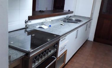 Casa Zona Cerro, Dino, APTO CREDITO BANCOR, 3 dormitorios, playroom y servicio, patio , Pileta