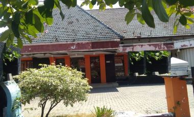 Ruang usaha disewakan Jalan Kutai Surabaya