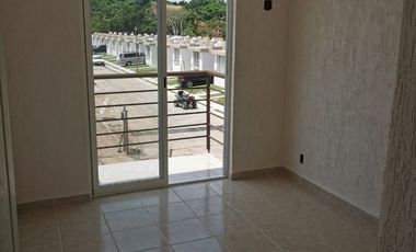 CASAS EN VENTA EN IXTAPA CERCA DEL CUC