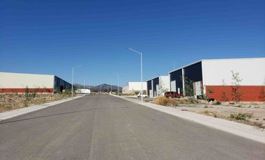 BODEGA EN VENTA 800 M CERCA DEL PARQUE INDUSTRIAL QUERETARO