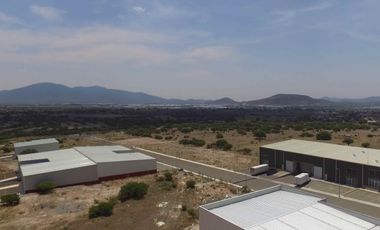 BODEGA EN VENTA 800 M CERCA DEL PARQUE INDUSTRIAL QUERETARO