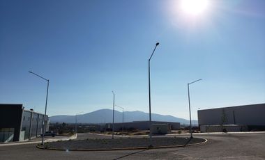 BODEGA EN VENTA 800 M CERCA DEL PARQUE INDUSTRIAL QUERETARO