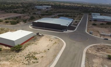 BODEGA EN VENTA 800 M CERCA DEL PARQUE INDUSTRIAL QUERETARO