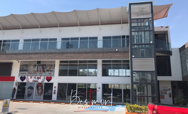 Local en planta baja en renta en Plaza Antae en Blvd. Norte