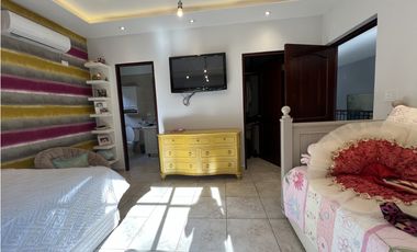 VENTA CASA EN CAMINO DE CRUCES