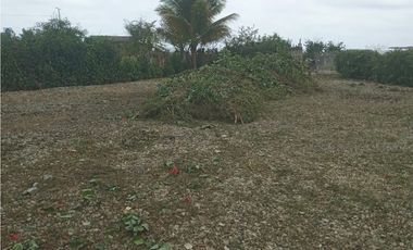 Las Tunas: Se Vende Terreno para Construcción en Zona Rural, Cerca del Mar y Frente al río en Las Tunas