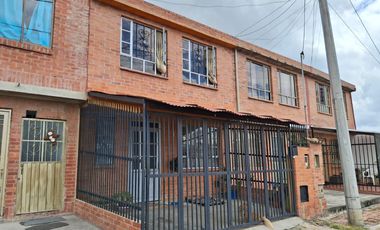casa en venta en centro. Cod V115572