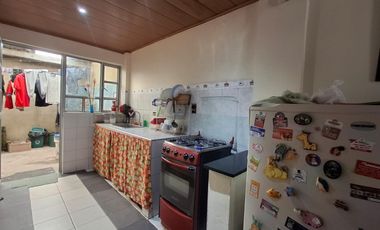 casa en venta en centro. Cod V115572