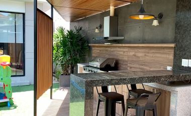 Casa en Alquiler en Samborondón