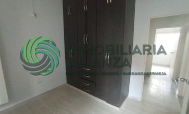 casa en arriendo en la castellana. Cod A17338