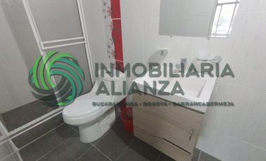 casa en arriendo en la castellana. Cod A17338