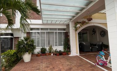 Venta de Casa en Floridablanca - Mediterrane La Toscana. Cod V8086