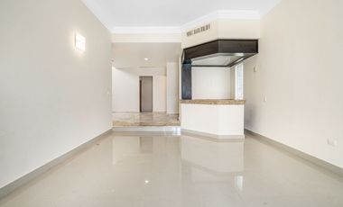 Casa en renta de 4 recámaras en Isla Dorada Zona Hotelera Cancún