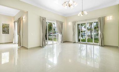 Casa en renta de 4 recámaras en Isla Dorada Zona Hotelera Cancún