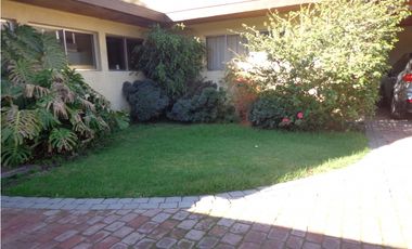 ¡OPORTUNIDAD! Destacable y Confortable propiedad en venta