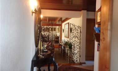 ¡OPORTUNIDAD! Destacable y Confortable propiedad en venta